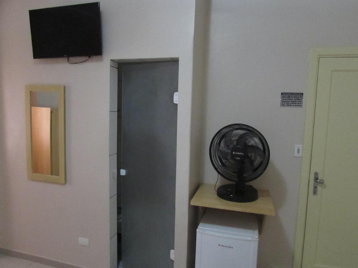 Hotel Ideal Fliper Com Estacionamento Gratis Para Carro Pequeno Altura Padrao "Internet Fibra" Сан-Пауло Экстерьер фото